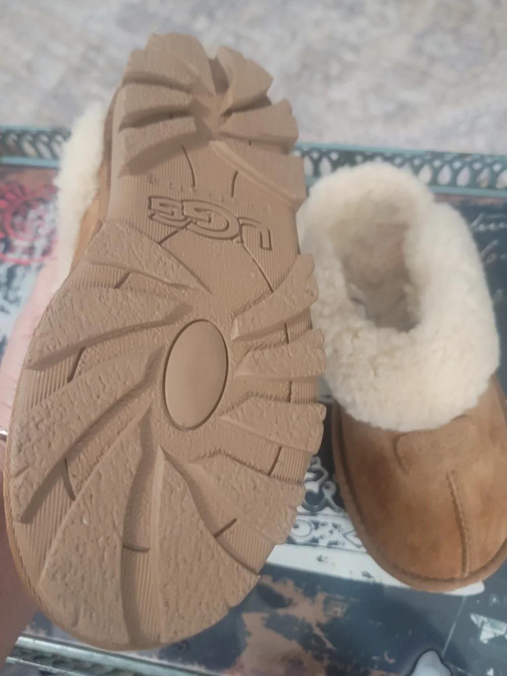UGG Womans Chestnut Suede Slippers with Cream Shearling Cuff